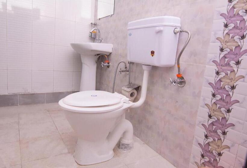 Quarto Estandar, Live Free Hostel Rishikesh