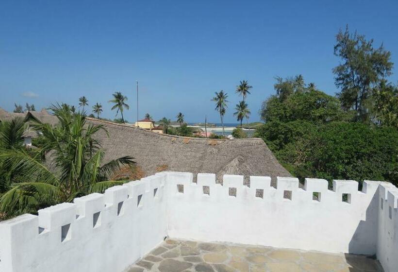 اتاق استاندارد با تخت بزرگ, Marijani Holiday Resort