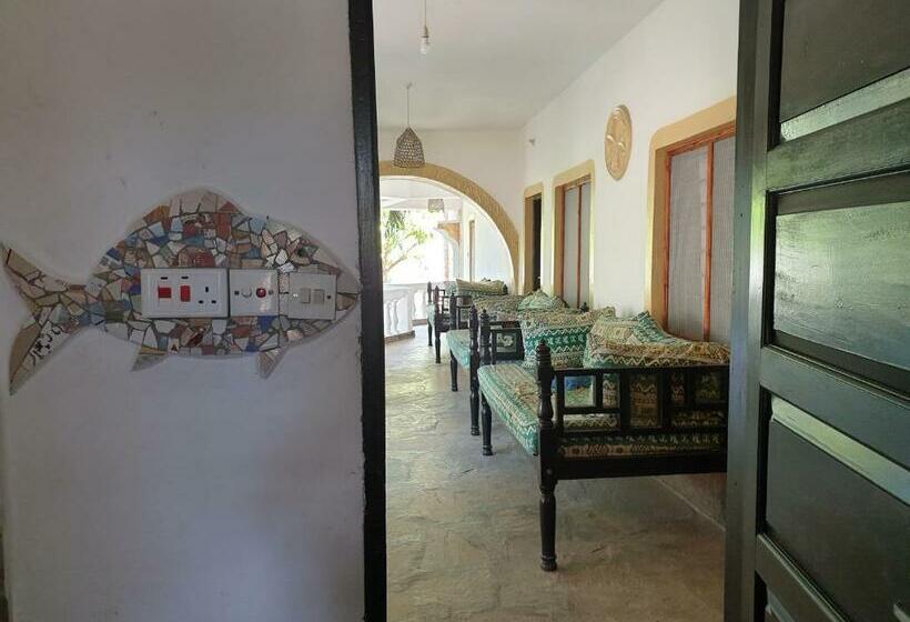 اتاق استاندارد با تخت بزرگ, Marijani Holiday Resort