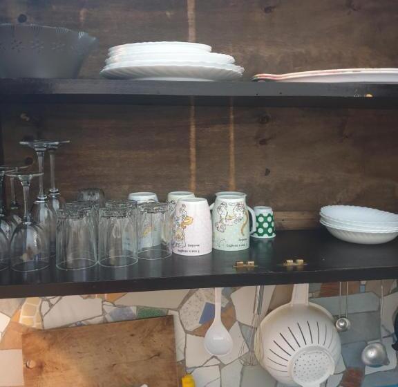 استودیوی استاندارد, Marijani Holiday Resort