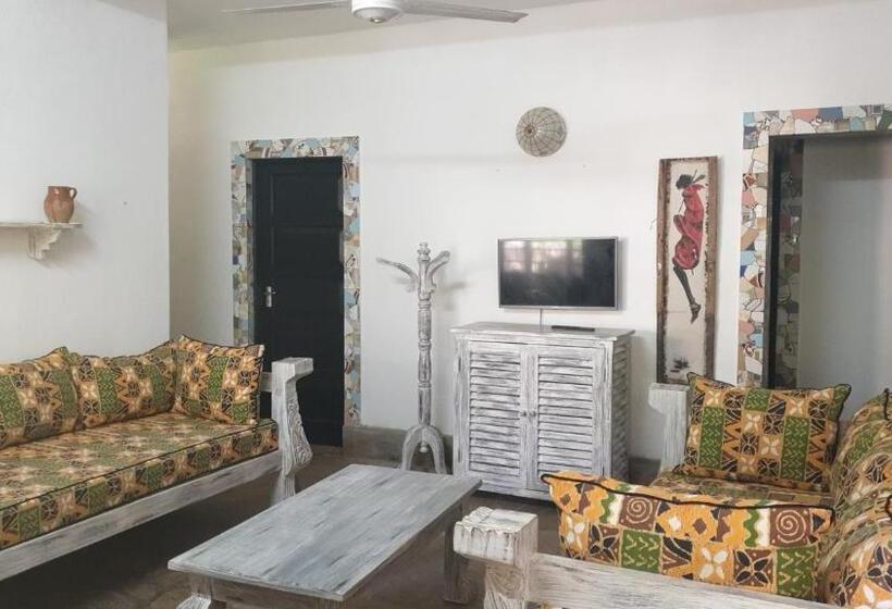 خانه 3 خوابه, Marijani Holiday Resort