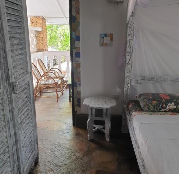 اتاق استاندارد با تخت بزرگ, Marijani Holiday Resort