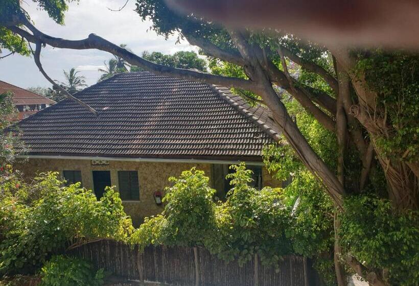 خانه 3 خوابه, Marijani Holiday Resort