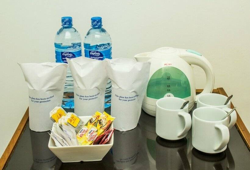 חדר דלוקס עם מרפסת נוף לים, Serendib Beach