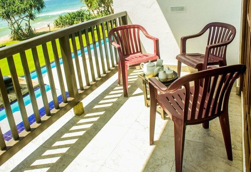 חדר דלוקס עם מרפסת נוף לים, Serendib Beach