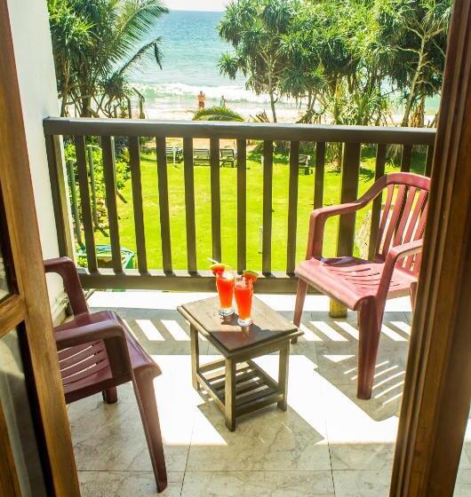 חדר דלוקס עם מרפסת נוף לים, Serendib Beach