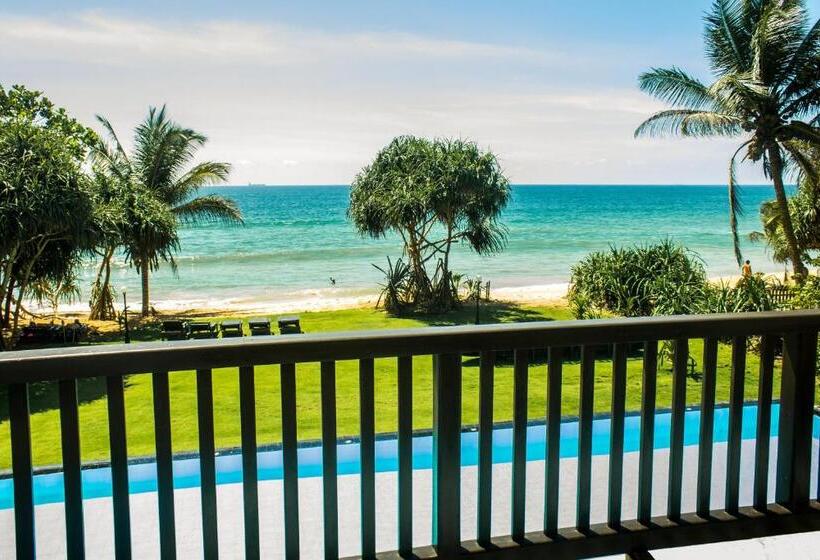 חדר דלוקס עם מרפסת נוף לים, Serendib Beach