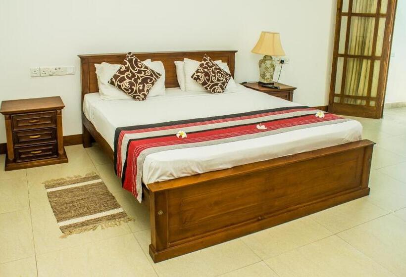 חדר סטנדרט, Serendib Beach