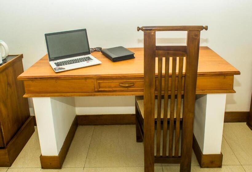Quarto Deluxe, Serendib Beach