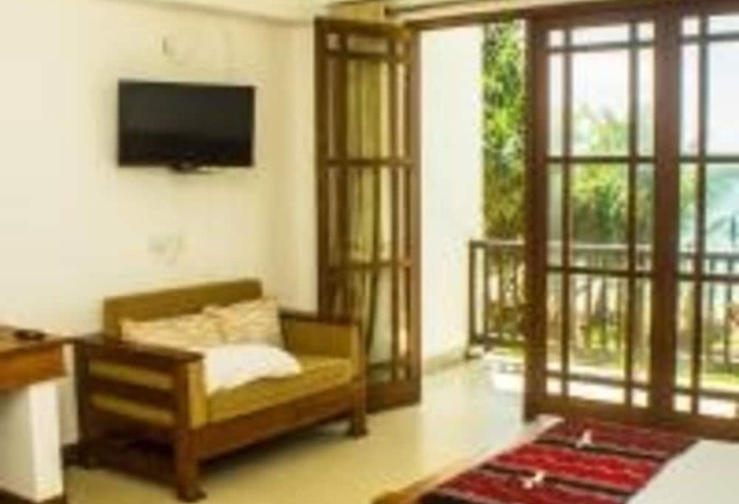 חדר דלוקס לשלושה עם נו לים, Serendib Beach