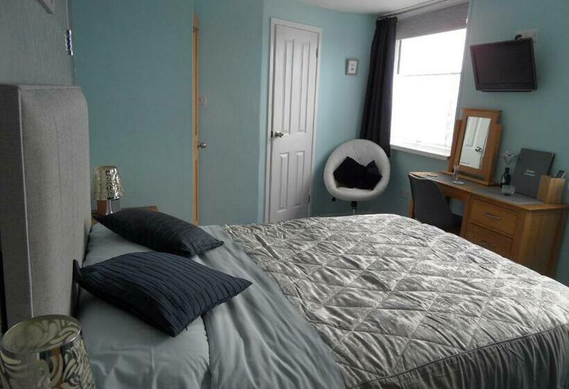 اتاق استاندارد, Monterey Pines