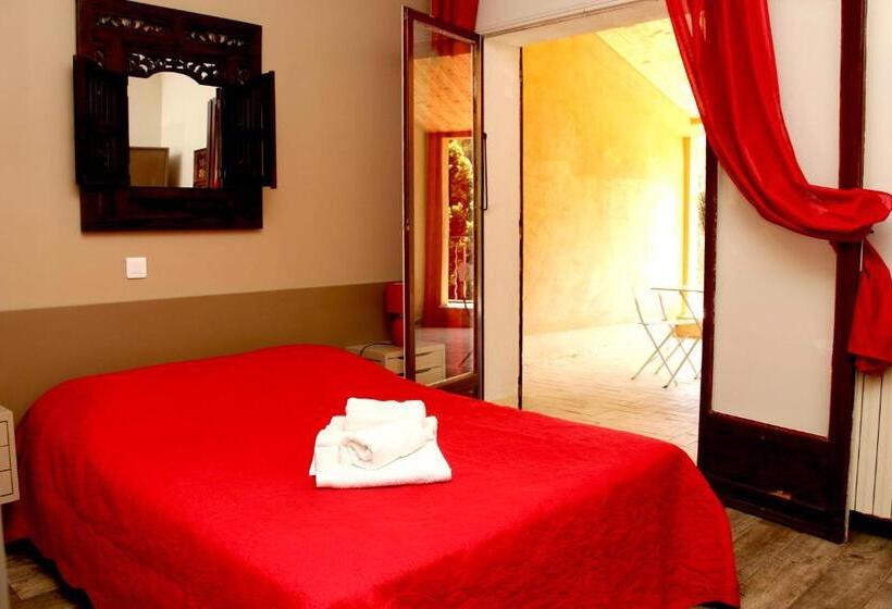 Номер Стандарт с Балконом, Accendi Pipa