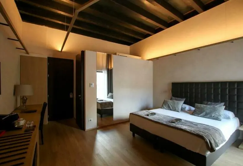 Standard-huone, Alba Palace