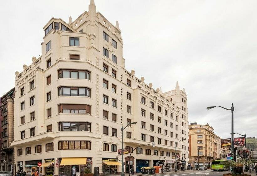 חדר סטנדרט, Bypillow Amari