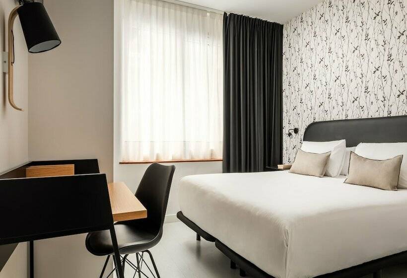 חדר סטנדרט, Bypillow Amari