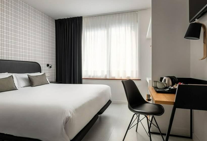 חדר סטנדרט, Bypillow Amari