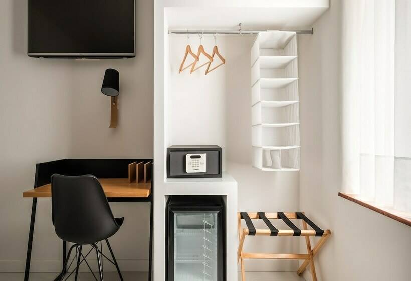 חדר סטנדרט, Bypillow Amari