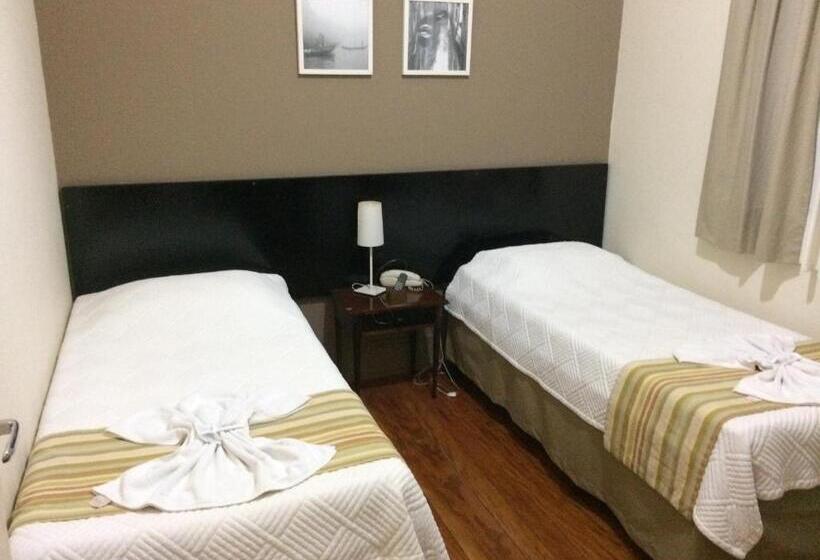 스탠다드 트리플 룸, Botucatu