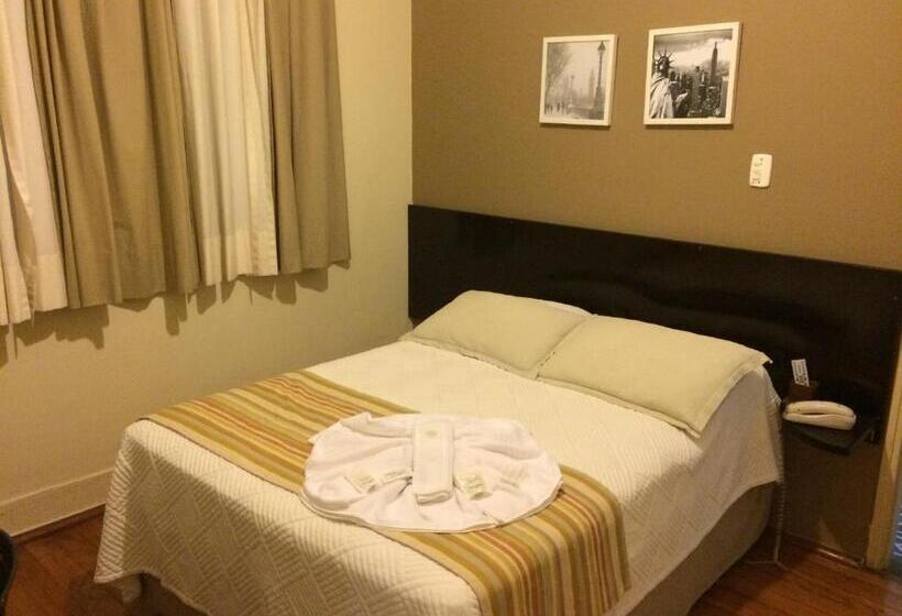 스탠다드 트리플 룸, Botucatu