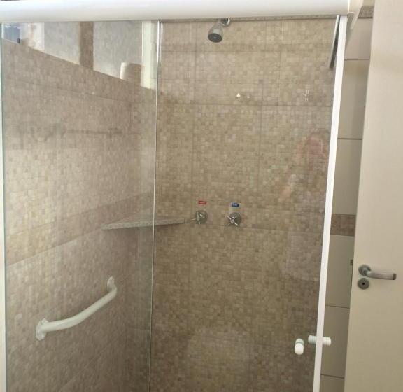 디럭스 패밀리 룸, Botucatu