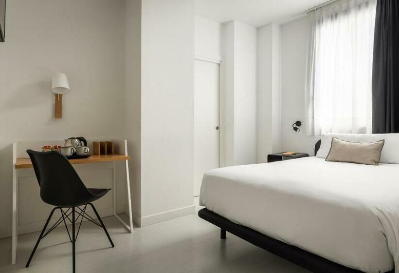 חדר סטנדרט יחיד, Bypillow Amari