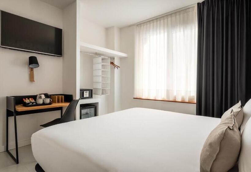 חדר סטנדרט, Bypillow Amari