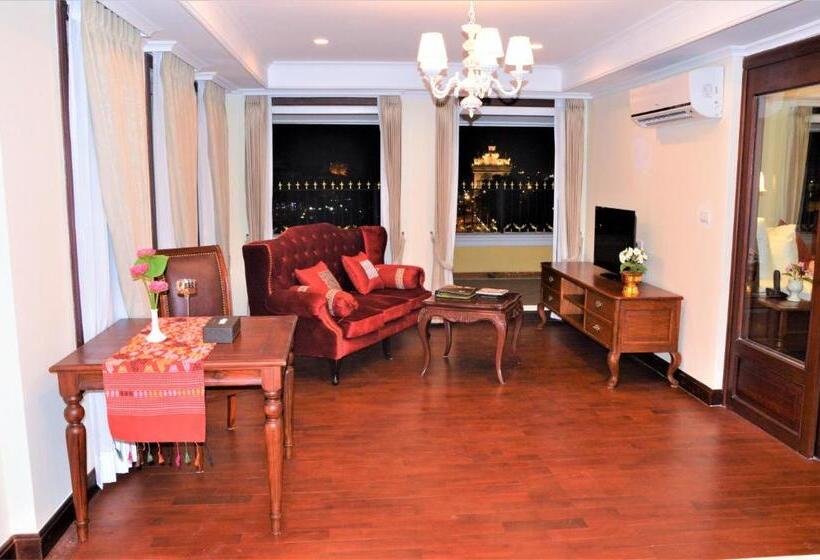 Президентский Люкс, Phasouk Vien Chantra