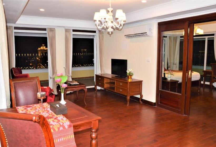 프레지덴셜 스위트, Phasouk Vien Chantra