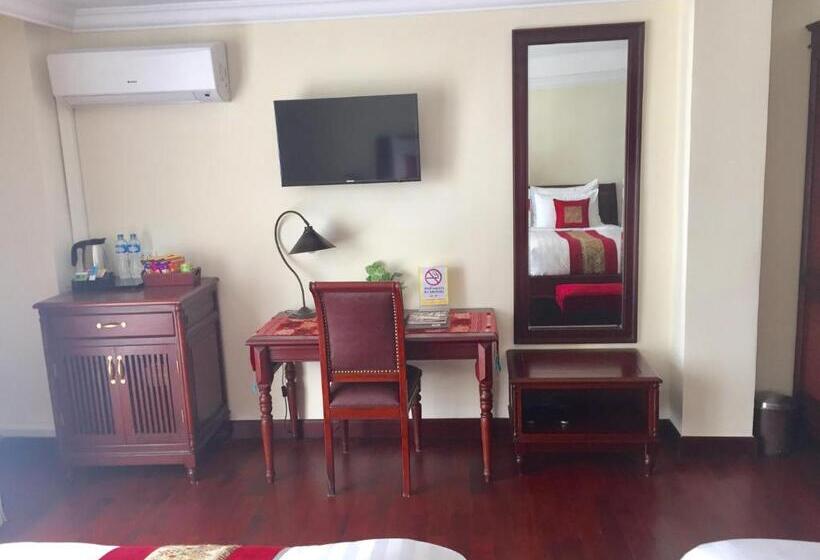 غرفة سوبيريور, Phasouk Vien Chantra