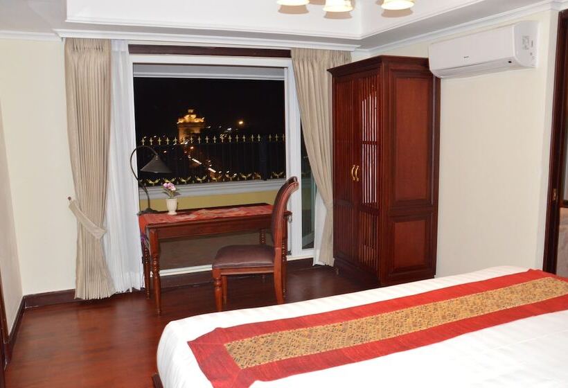 جناح ذو إطلالة, Phasouk Vien Chantra