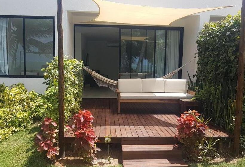 מיטת קינג בסוויטה, Pousada Ninanoa