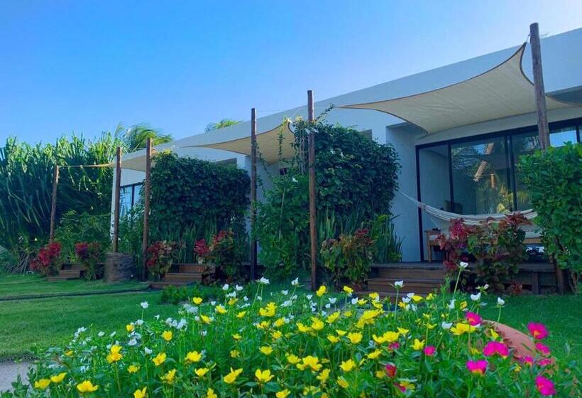 מיטת קינג בסוויטה, Pousada Ninanoa