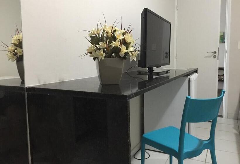 四人标准间, Suites Residence