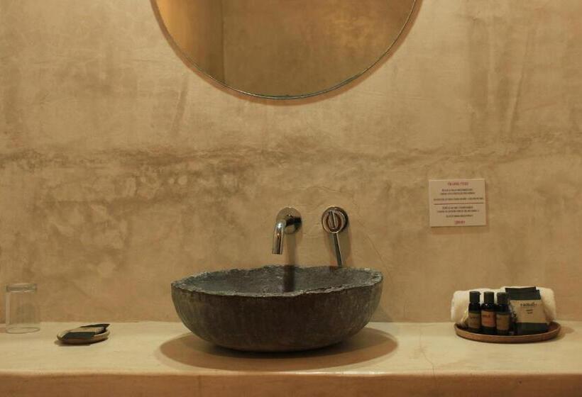 اتاق استاندارد با تراس, Tierra Mia Boutique