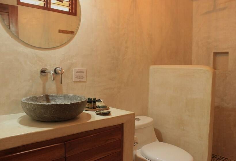 اتاق استاندارد با چشم‌انداز استخر, Tierra Mia Boutique