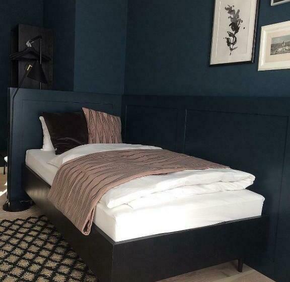 اتاق استاندارد یک نفره, Villa Weiss