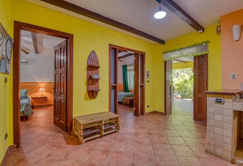ویلای 1 خوابه با چشم‌انداز باغ, Villas Verdes