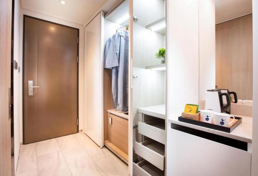 带观景的豪华间, Whistlelark Jeju