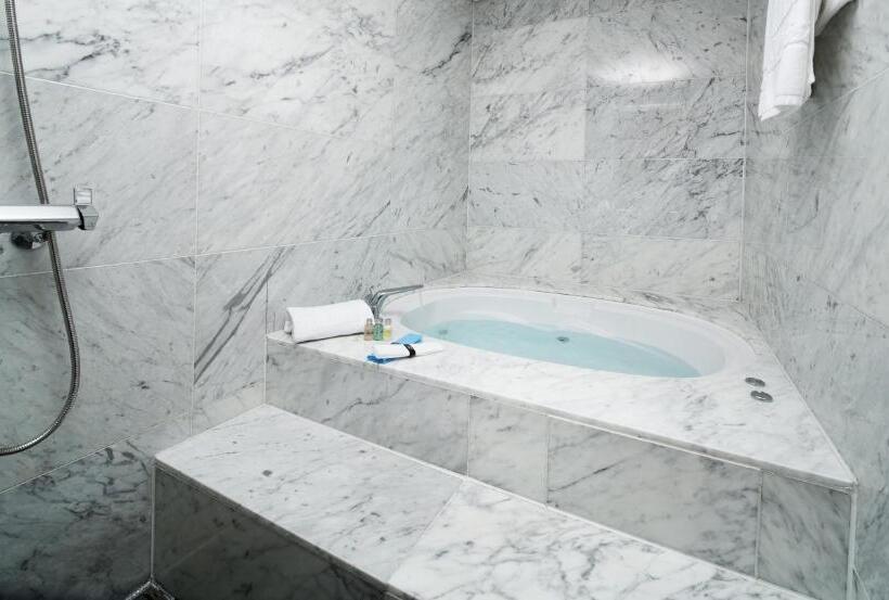 海景套房, Whistlelark Jeju