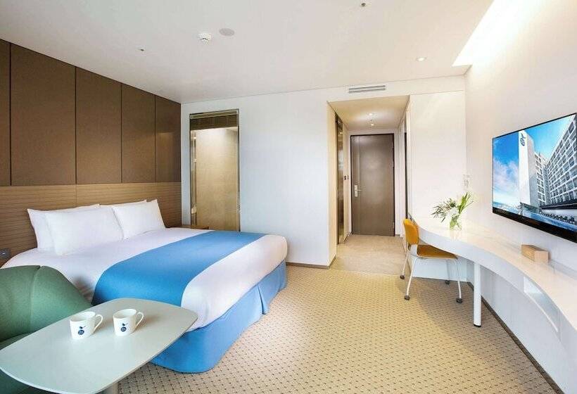 带观景的豪华间, Whistlelark Jeju