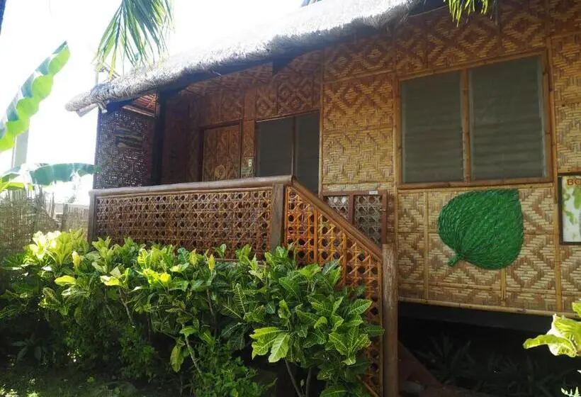 スタンダードバンガロー, Island Tiki Paradise Resort