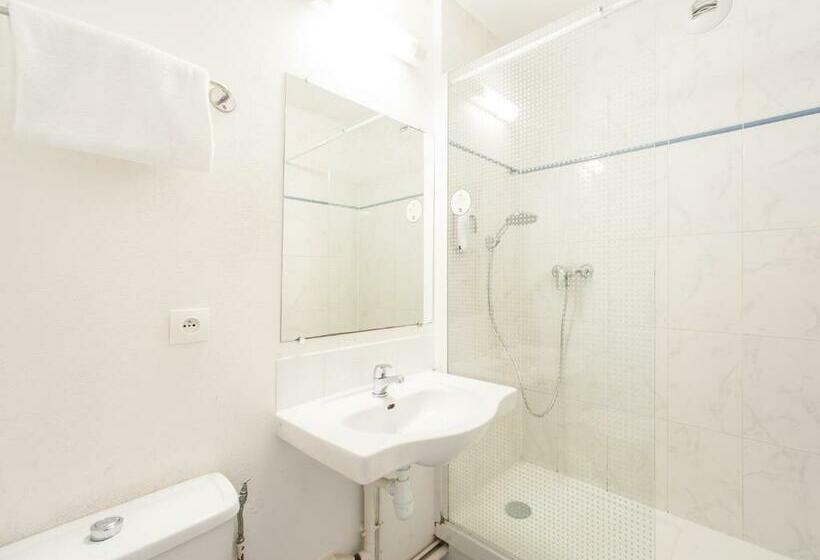 غرفة قياسية, B&b Hotel Saclay