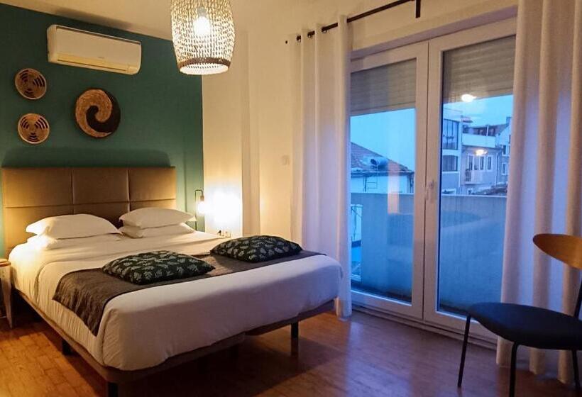 غرفة عائلية, Aveiro Rossio Lodge