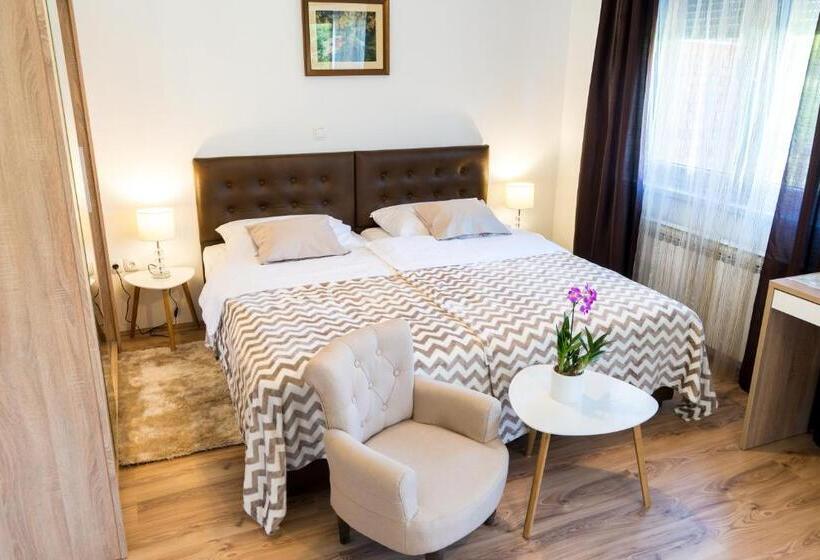 غرفة ديلوكس مزوَّدة بجاكوزي, Villa Gradski Vrt