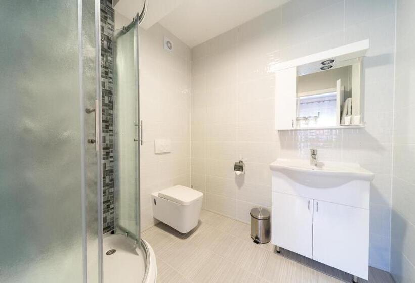 غرفة سوبيريور مزوَّدة بتراس, Villa Gradski Vrt