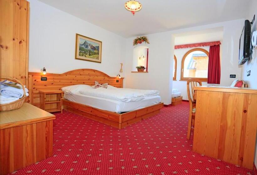 舒适三人间, Mytime Hotels La Grotta