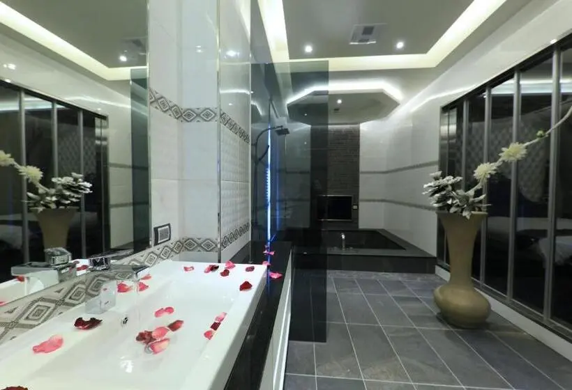 اتاق لوکس, Feifan Boutique Motel