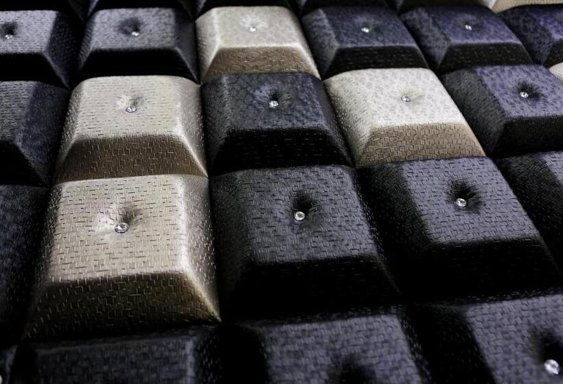 اتاق اکونومی, Feifan Boutique Motel