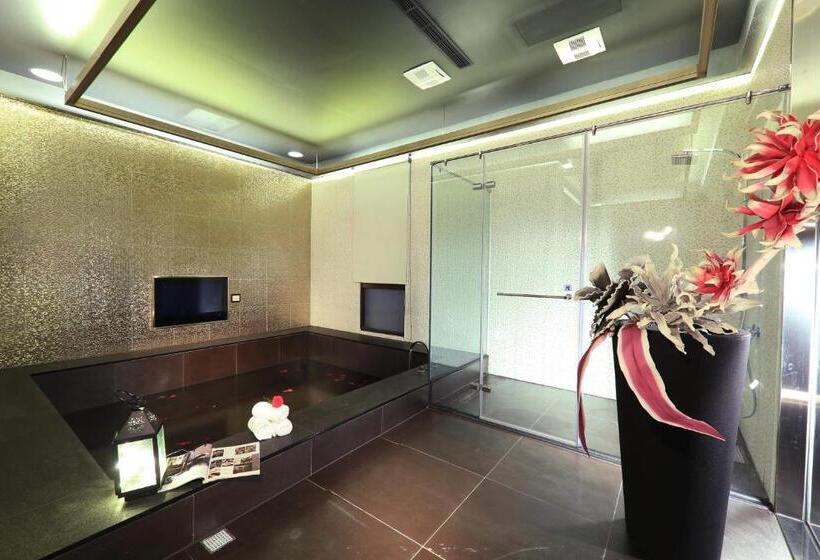 اتاق اکونومی, Feifan Boutique Motel