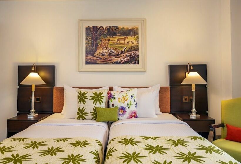 Quarto Deluxe, Fox Kandy